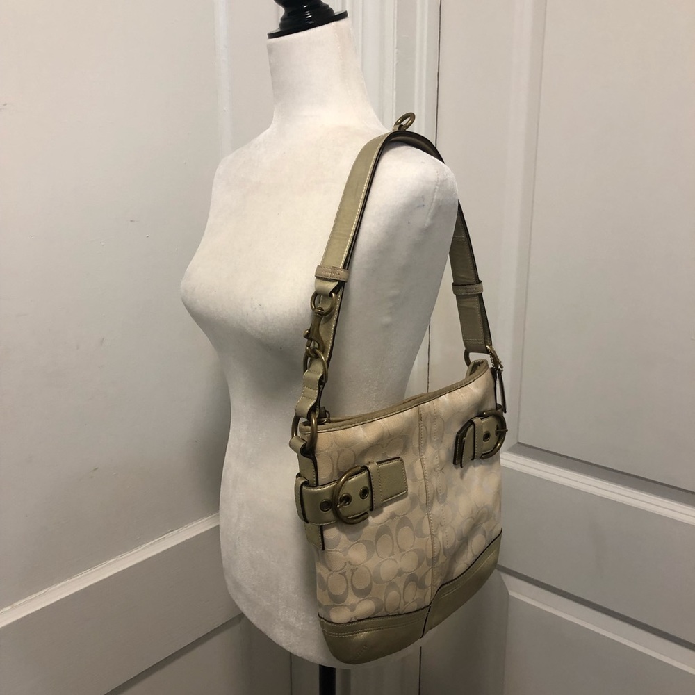 Coach shoulder bag